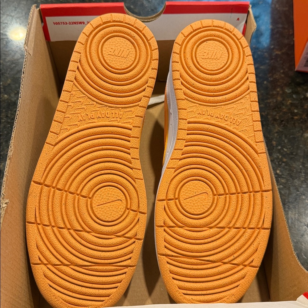 Nike Court Borough Low Recraft (GS) 5.5Y/7W - Picture 4 of 5